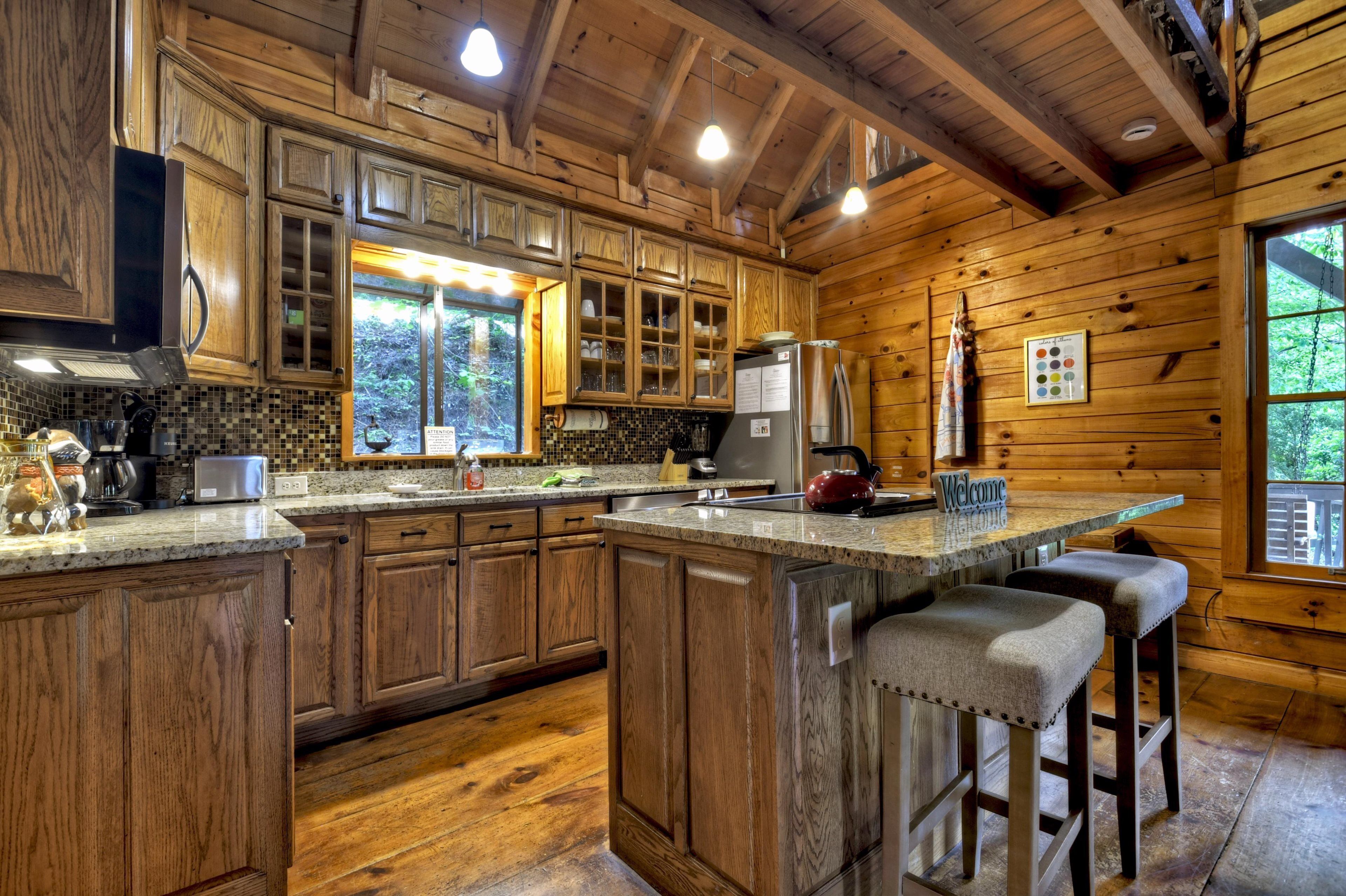 冰箱、微波炉、烤箱、炉灶