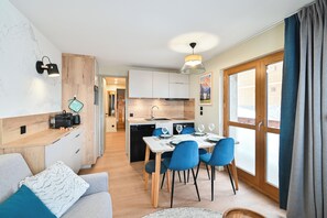 Interior - The charming ski-in/ski-out apartment in Méribel (Les Allues)
