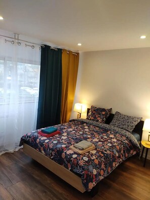 3 dormitorios, tabla de planchar con plancha, wifi