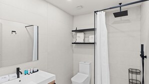 Unclassified image, 4 of 12, button - B237 - Cosy 1 Bedroom with Lagoon View (Sint Maarten)