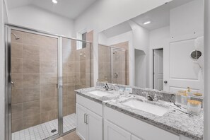 Villa | 6 bedrooms - Chic 6 Bedroom Solara Home Pool and Themed Rooms (Kissimmee)