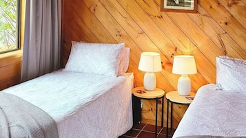 2 chambres, fer et planche Ă  repasser, Wi-Fi, draps fournis