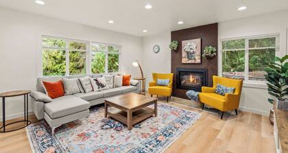 Parkside Escape Oasis in Bellevue fully fenced