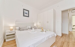 4 Schlafzimmer, kostenloses WLAN, Bettwäsche