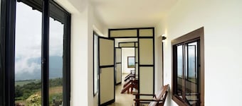 Ibex Resorts, Valparai (Tale Rock)