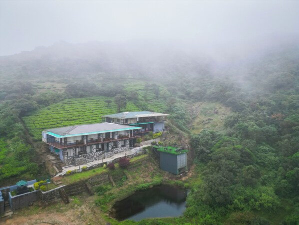 Terrace/patio - Ibex Resorts, Valparai (Tale Rock) (Valparai)