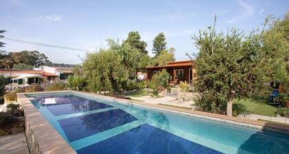 Holiday Home 'Casa 1' with Shared Pool, Wi-Fi and Air Conditioning