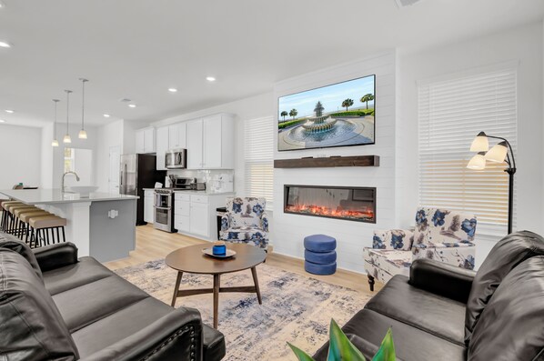 Smart-TV, Kamin, Computerbildschirme