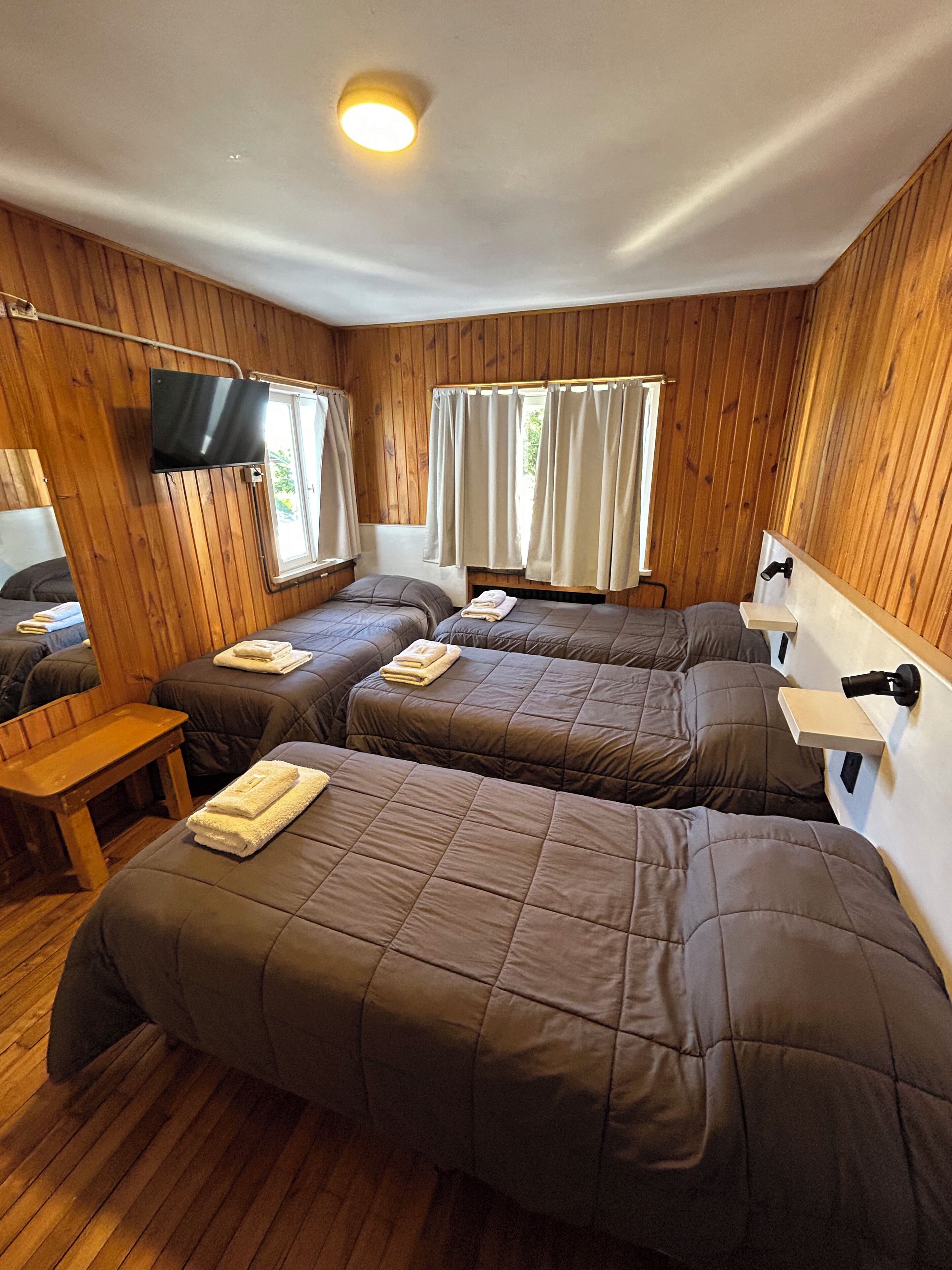 Free WiFi, bed sheets