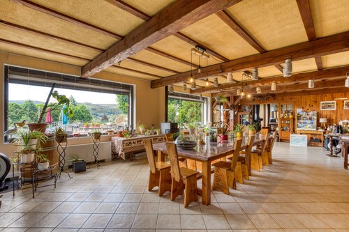 Chambre d'hôtes 'Saints-Peyres' avec terrasse partagée, Wi-Fi