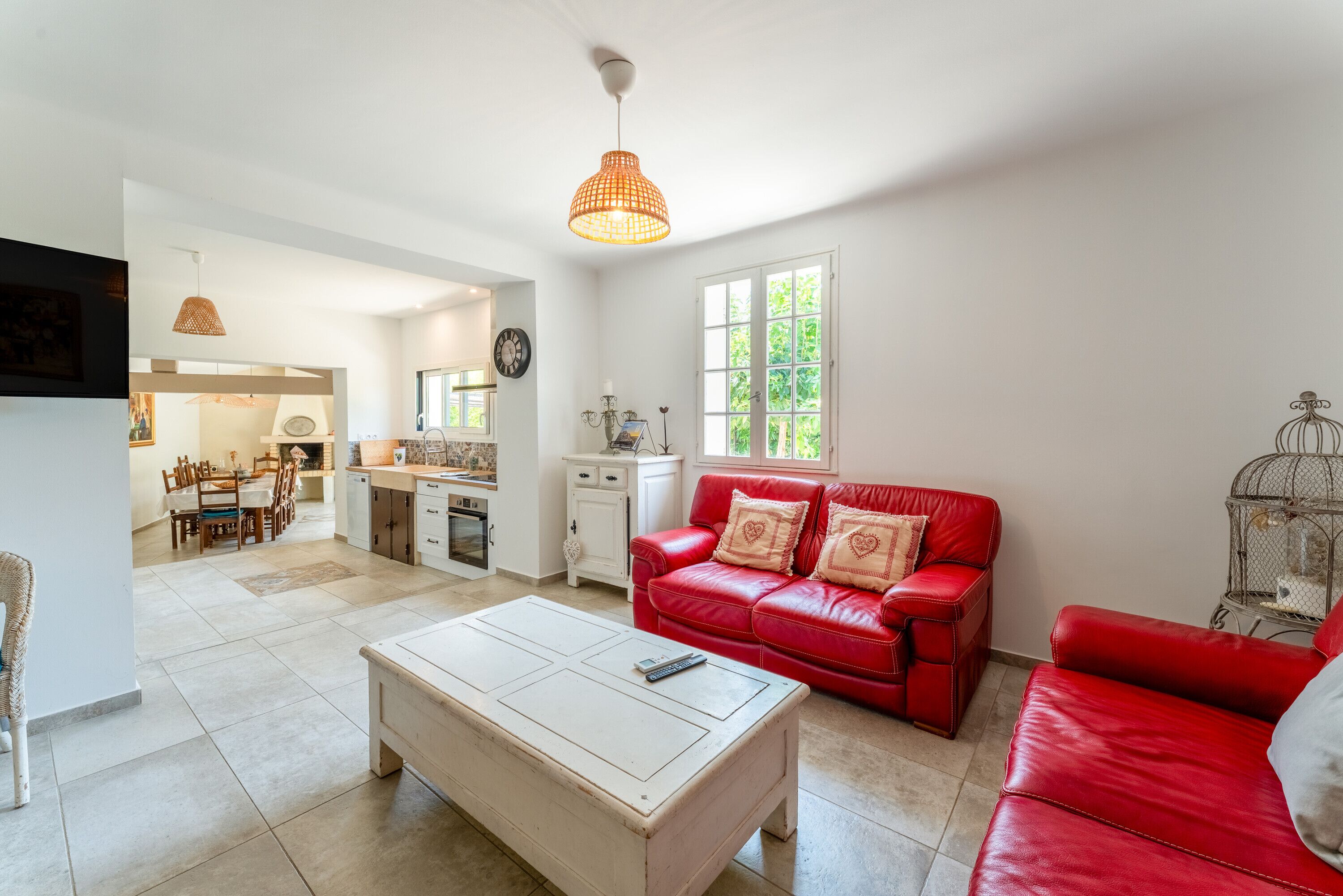 Televisie en een tafeltennistafel