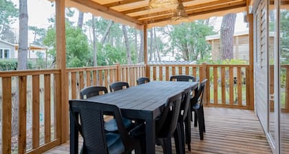 La Cabane in Cap-Ferret – Mobilheim mit 3 Schlafzimmern, Terrasse und Pool