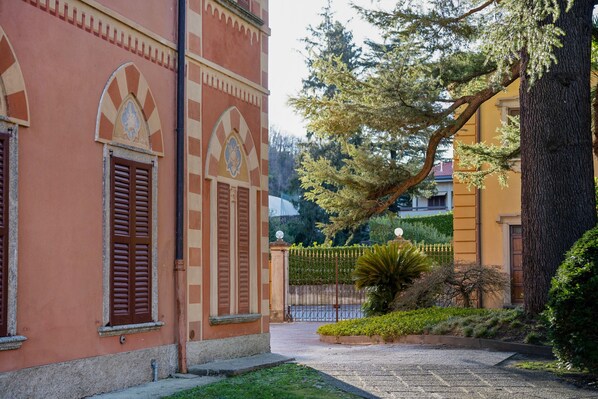 Exterior detail