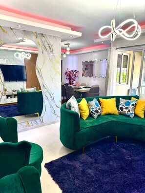 Interior - Spacious 3-bedroom apartment in charming Santo Domingo Este with WiFi, AC (Santo Domingo Este)