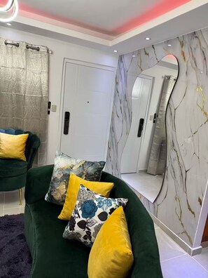 Interior - Spacious 3-bedroom apartment in charming Santo Domingo Este with WiFi, AC (Santo Domingo Este)