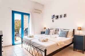 2 chambres, fer et planche à repasser, Wi-Fi gratuit, draps fournis