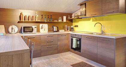 Apartment 'Il Castellaccio - Tirano' with Mountain View and Wi-Fi