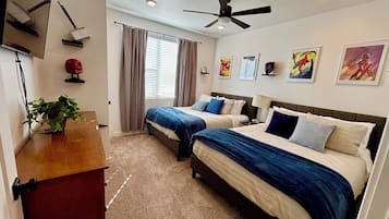 2 bedrooms, iron/ironing board, travel cot, free WiFi