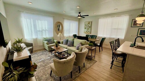 Desert Retreat-2 Bedroom/2 Bath, sleeps 8