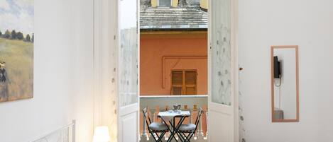 2 slaapkamers, een strijkplank/strijkijzer, gratis wifi, beddengoed