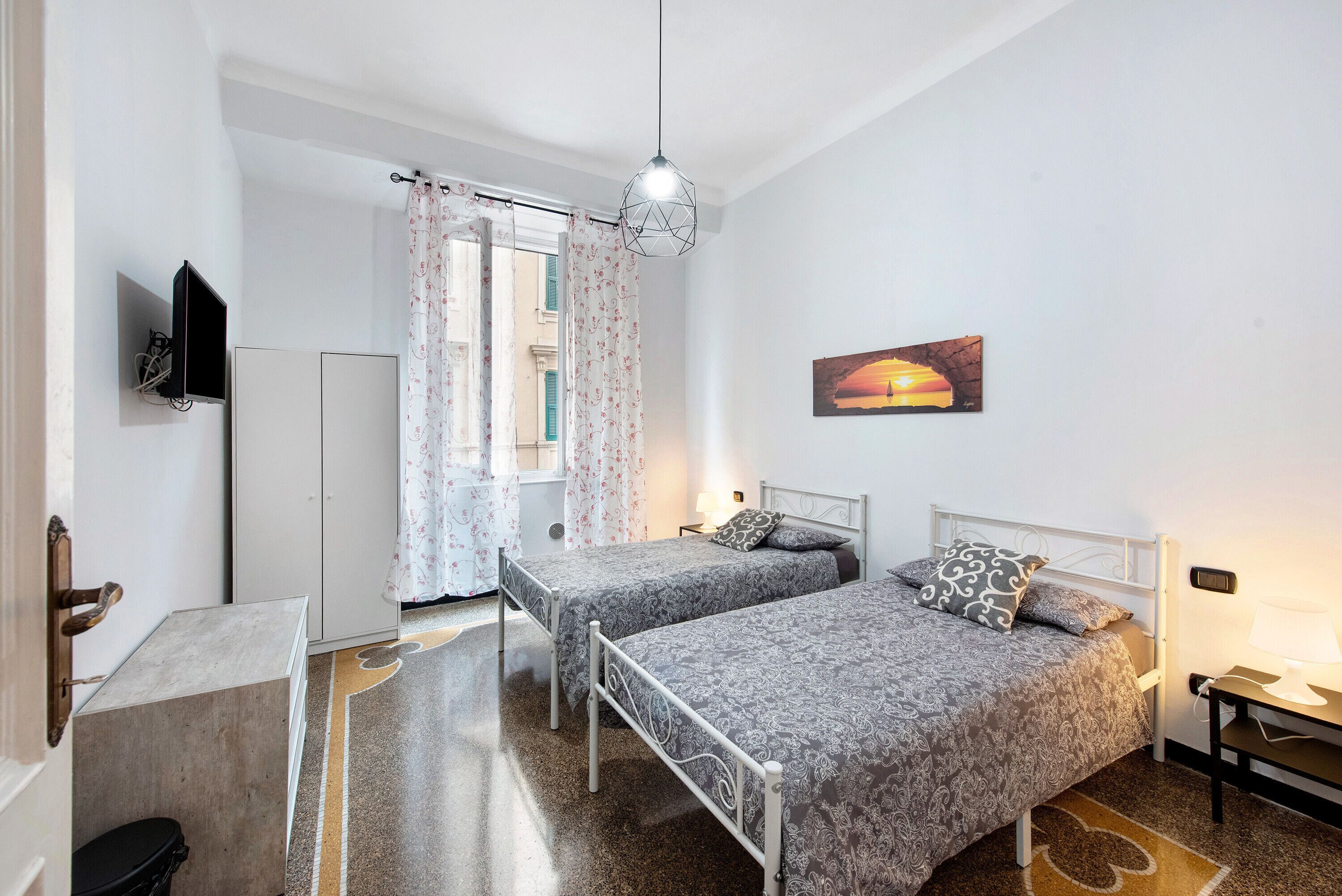 3 camere, ferro/asse da stiro, Wi-Fi gratuito, lenzuola