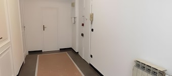 Apartment 'Benny Genova Aeroporto' with Wi-Fi