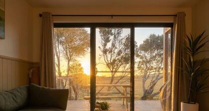 Luxury Cabin "Deck" | Farm, Sunset Views, Fire-pit