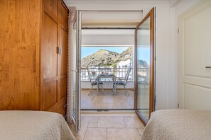 2 habitaciones, tabla de planchar con plancha y wifi gratis 