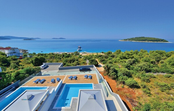 Pool - Stunning apartment in Rogoznica (Rogoznica)