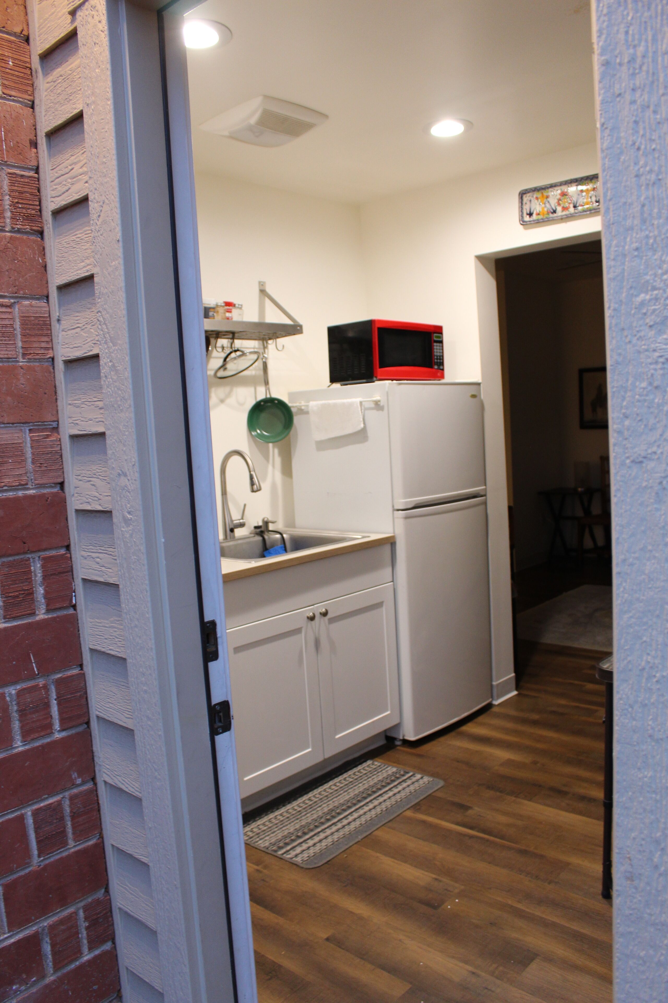 Microwave, oven, stovetop
