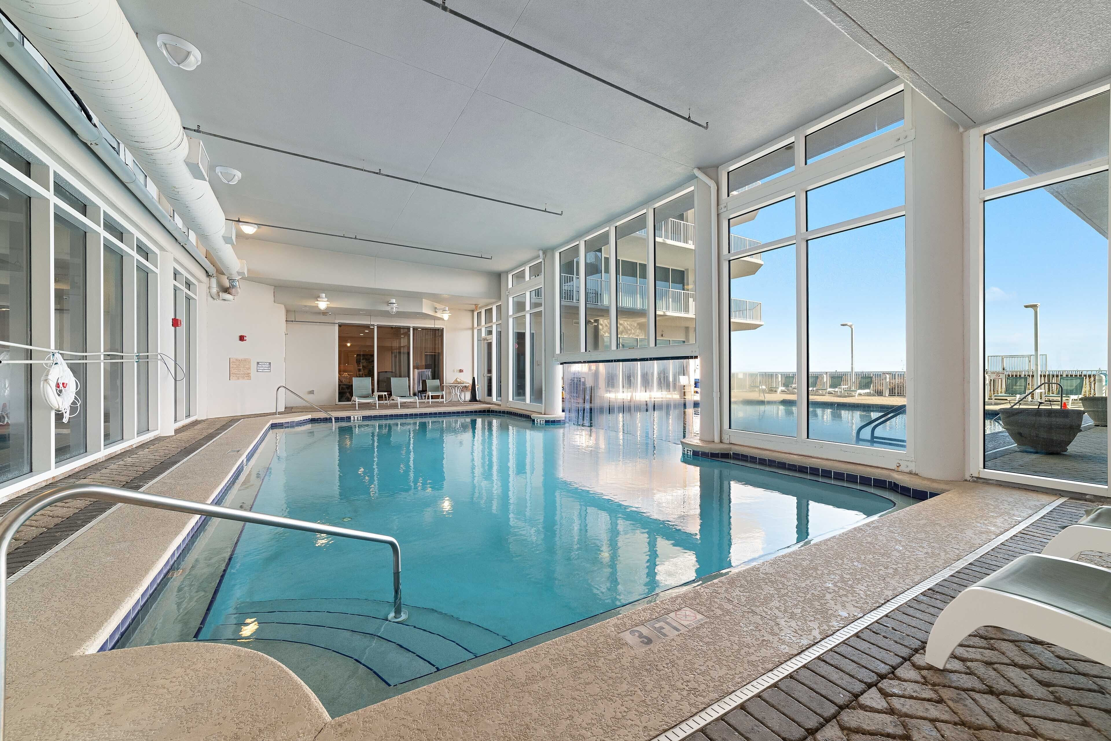 Inomhuspool och uppvärmd pool