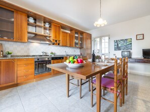 Fridge, oven, dishwasher, high chair