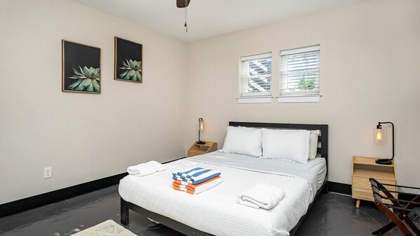 2 dormitorios, escritorio, wifi gratis y ropa de cama