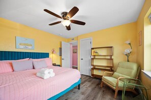 3 Schlafzimmer, Schreibtisch, kostenloses WLAN, Bettwäsche