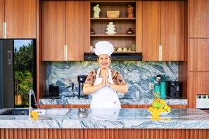 Shared fridge, microwave - Villa Alinea (Tabanan)