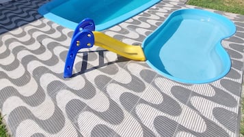 2 piscinas externas