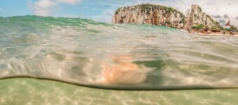 Spectacular 3 bedroom apartment with air conditioning 100 meters from the beach * sea view * 2 spaces!