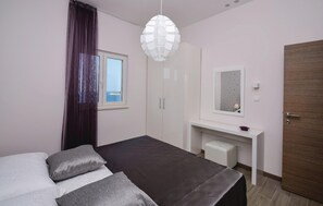 2 habitaciones, wifi gratis y ropa de cama 