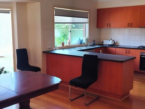 Fridge, microwave, oven, stovetop - 25 year old dated but Comfortable 5 Bedroom House Point Cook (Point Cook)