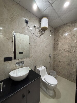 Classic Single Room | Bathroom