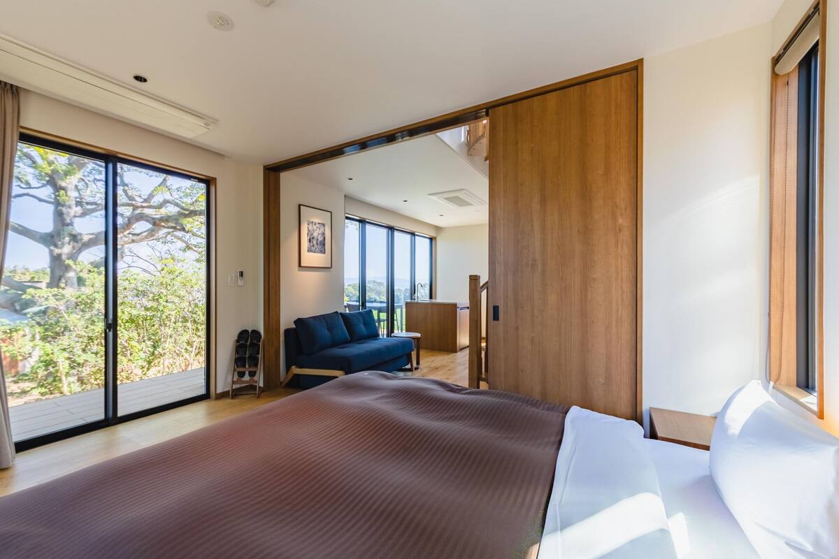 1 chambre, rideaux occultants, Wi-Fi gratuit, draps fournis