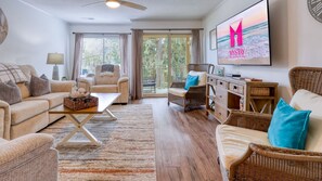 Smart TV - MyStay at 65 Courtside Villa - |Overlooking Pool |Tennis |Walk to Beach |Coligny Area (Hilton Head Island)
