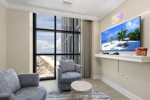 Smart-TV, DVD-spiller og bordtennis