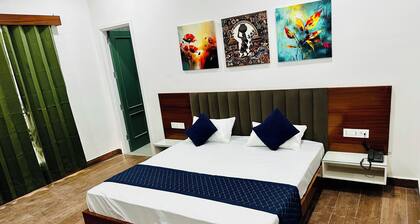 The Loya Hotel