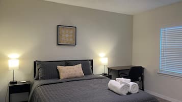 2 soverom, strykejern/-brett, wi-fi og sengetøy