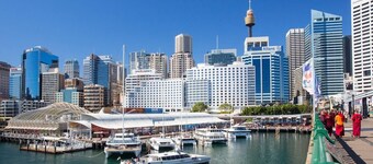 3BR House w Parking near ICC & Darling Harbour