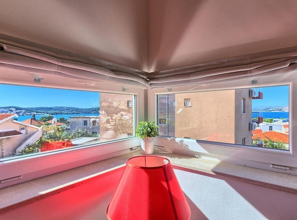 Apartment (Three Bedroom Apartment with Sea View) | View from room