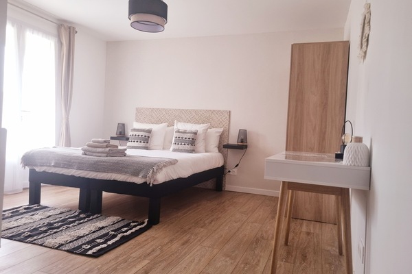 2 soveværelser, skrivebord, Wi-Fi, sengetøj