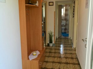 Apartment (Classic Two Bedroom Apartment with Se) | Lobby