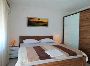 Apartment (Standard Two Bedroom Apartment with S)